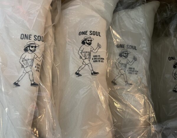 明日（12/5）パーカーお渡し